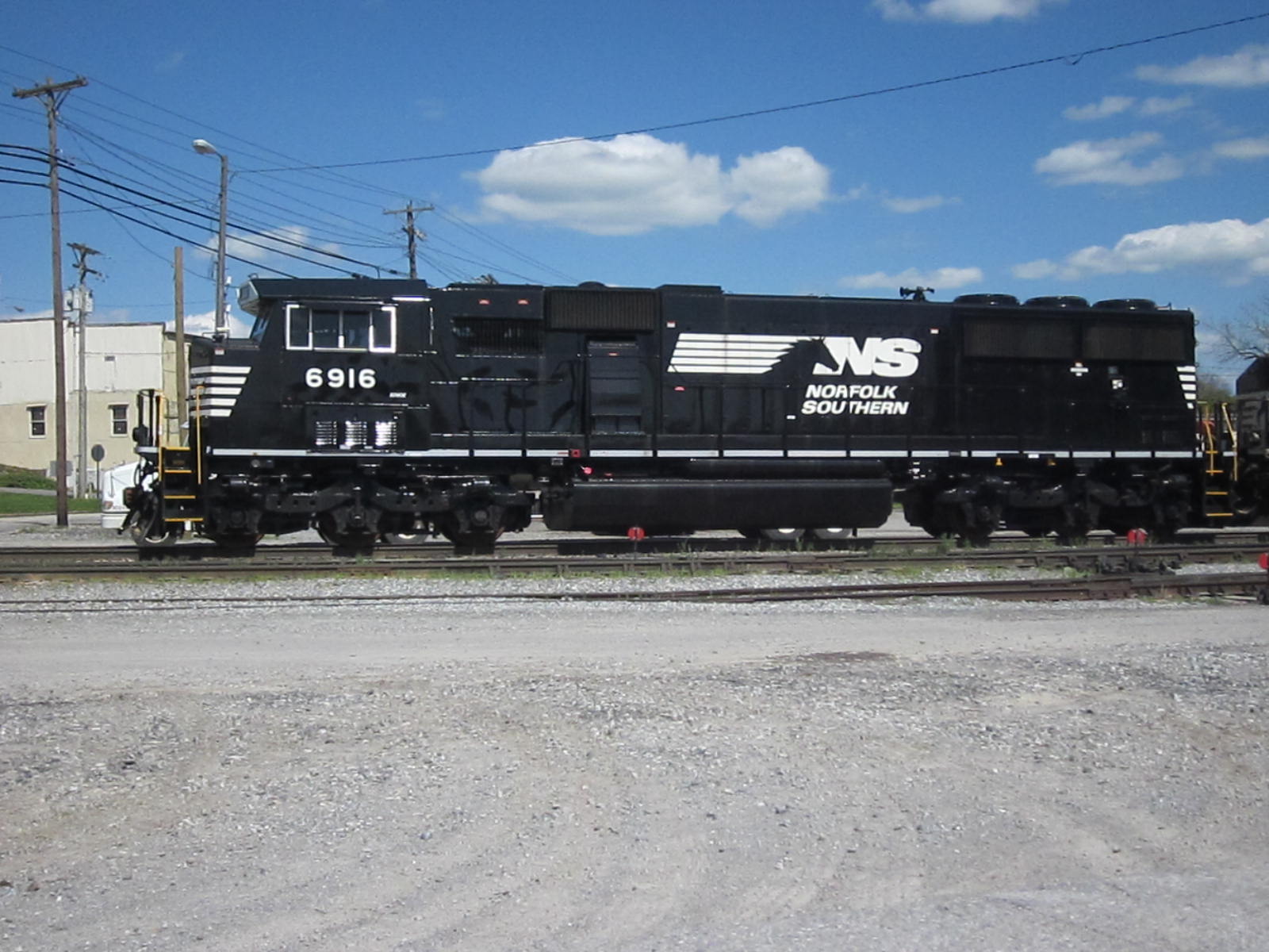 NS 6916 being fueled.
